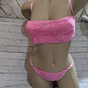 G World pink romantic bra and panty